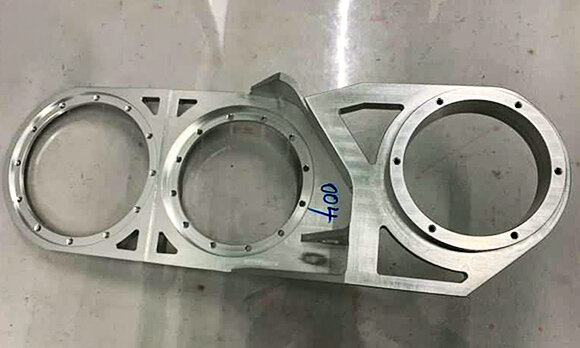 金型部品 角